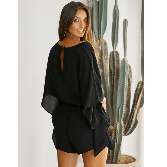 Batwing Sleeve Drawstring Waist Black Romper - Picture 3 of 7